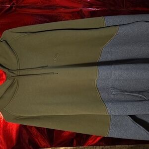 Levi's Men's Two-Tone Hoodie - Olive and Gray 4XL